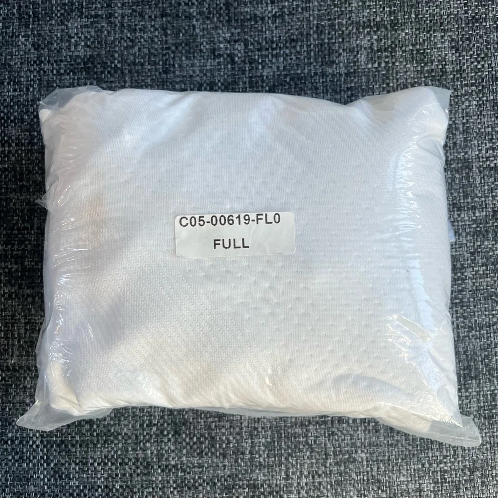 NWOT Sealy Mattress Cover- Full Size
